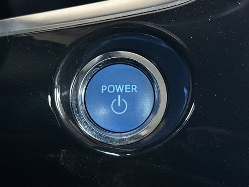 Certified 2022 Toyota Prius Prime XLE FWD image 24