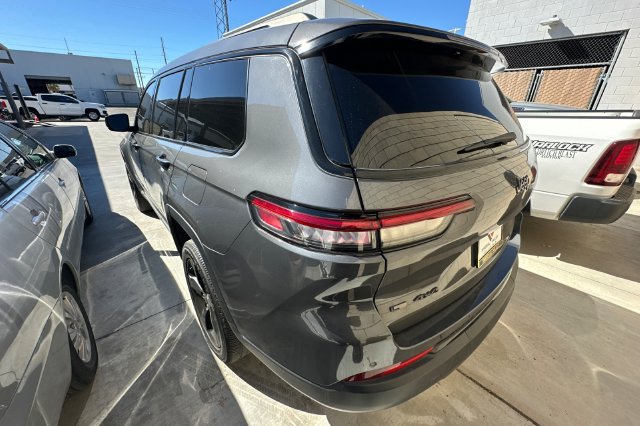 Used 2022 Jeep Grand Cherokee L Laredo AWD/4WD image 6