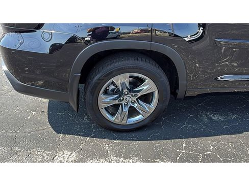Certified 2019 Toyota Highlander Limited Platinum AWD/4WD image 14