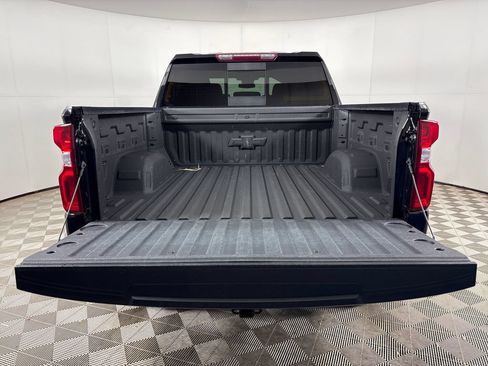Used 2024 Chevrolet Silverado 1500 LT Trail Boss w/ Convenience Package II AWD/4WD image 23