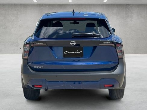 Used 2025 Nissan Kicks SV FWD image 15