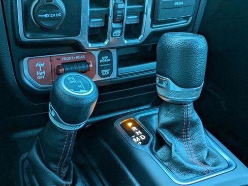 Used 2021 Jeep Wrangler Unlimited Rubicon image 15