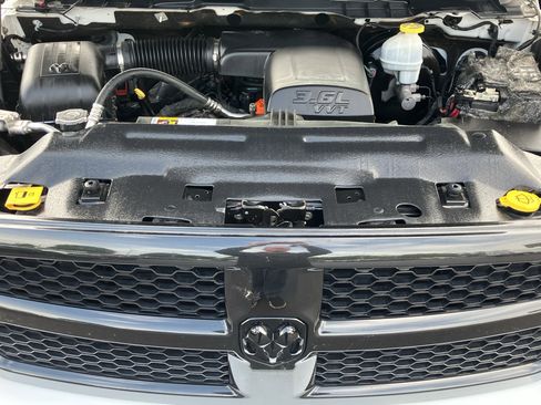 Used 2018 RAM 1500 Sport w/ Convenience Group AWD/4WD image 40