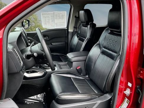 Certified 2024 Nissan Frontier SL RWD image 21