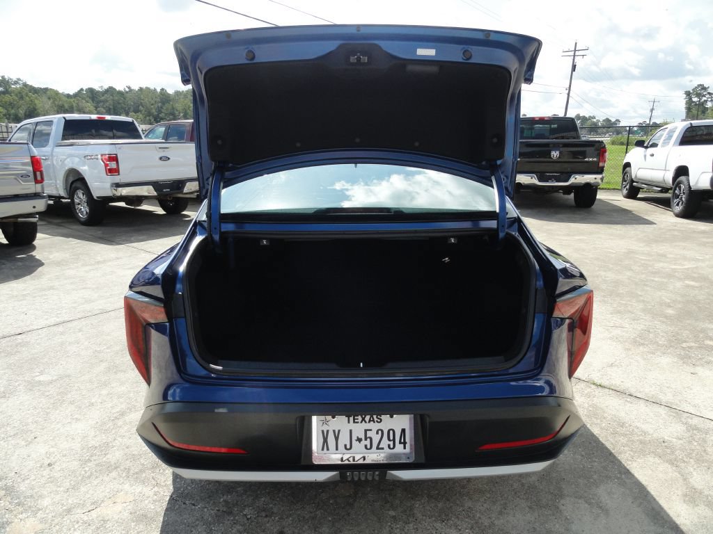 Used 2026 Kia K4 FWD image 11