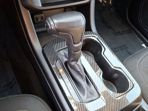 Used 2021 Chevrolet Colorado LT image 11