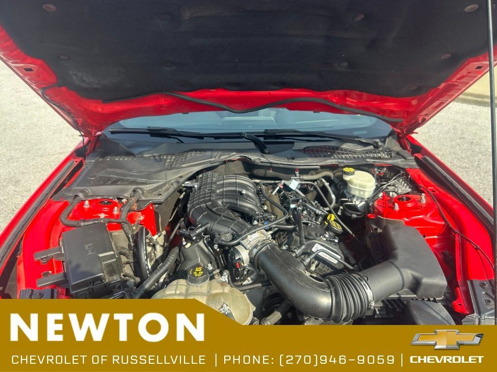 Used 2016 Ford Mustang Coupe RWD image 38