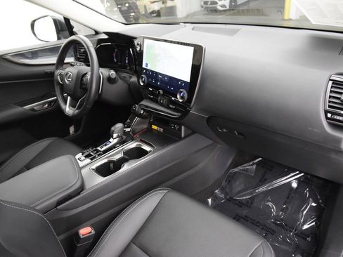 Used 2025 Lexus NX 350h AWD w/ Cold Area Package image 16