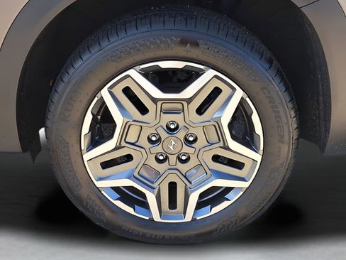 Used 2021 Hyundai Santa Fe SEL Premium image 5