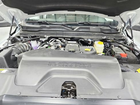 Used 2025 RAM 3500 Tradesman AWD/4WD image 17