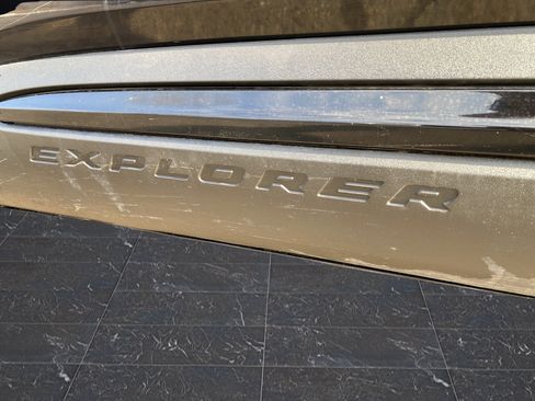 Used 2020 Ford Explorer ST w/ Premium Technology Package AWD/4WD image 49