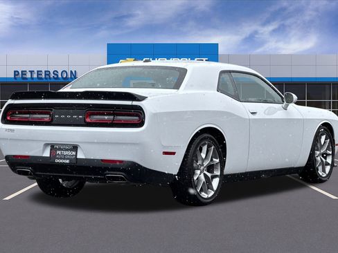 Used 2023 Dodge Challenger GT image 4