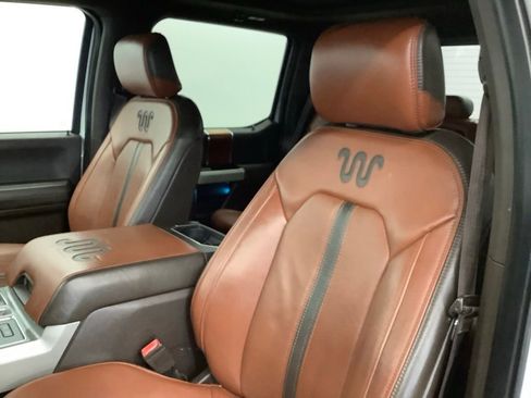 Used 2019 Ford F150 King Ranch w/ Equipment Group 601A Luxury AWD/4WD image 13
