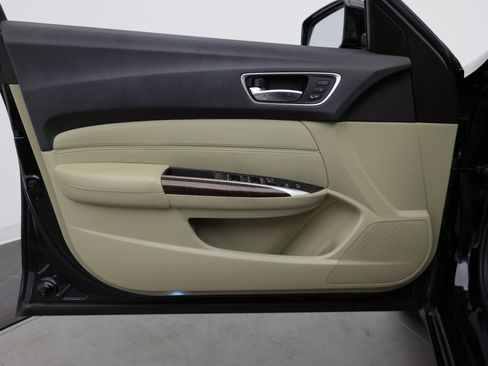 Used 2020 Acura TLX FWD image 12