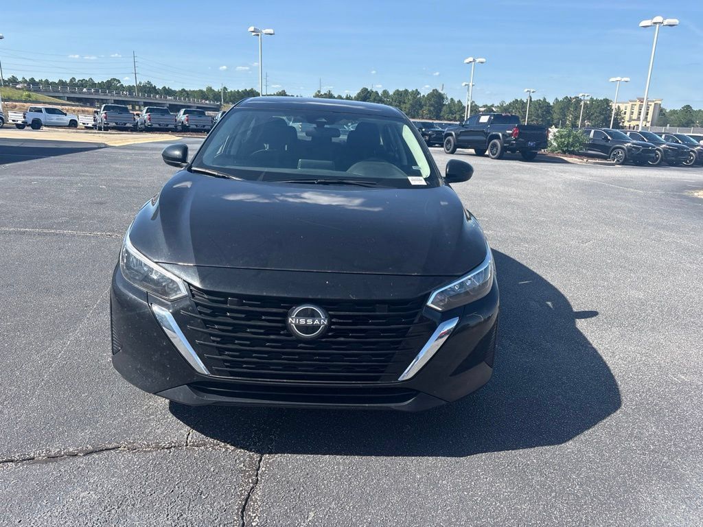 Used 2024 Nissan Sentra SV FWD image 9