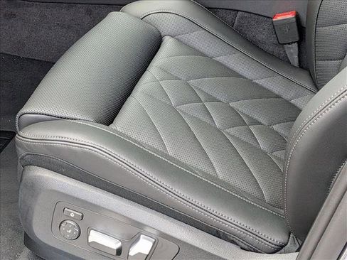 New 2026 BMW X5 sDrive40i RWD image 4