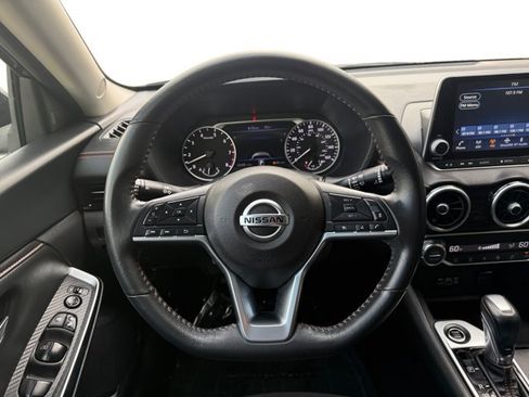 Used 2023 Nissan Sentra SR w/ Midnight Edition Package FWD image 14
