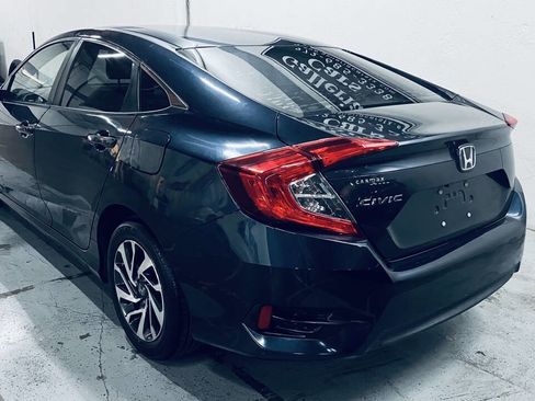 Used 2016 Honda Civic EX image 5