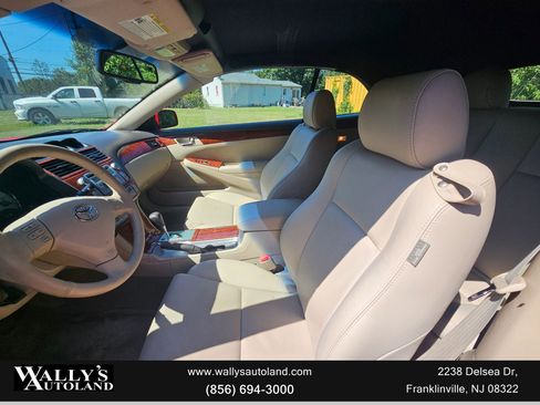 Used 2006 Toyota Solara SLE image 37