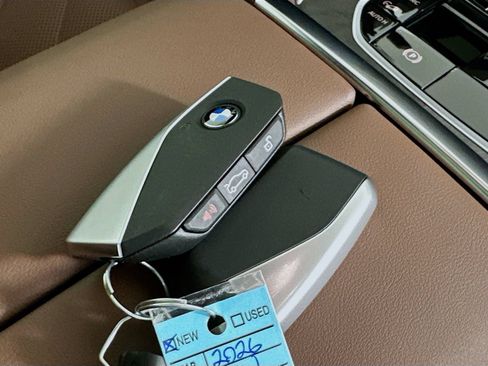 New 2026 BMW X5 xDrive50e w/ Premium Package AWD/4WD image 46