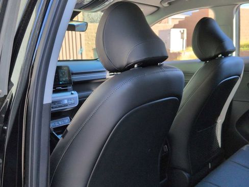 New 2026 Hyundai Kona SEL Premium FWD image 19