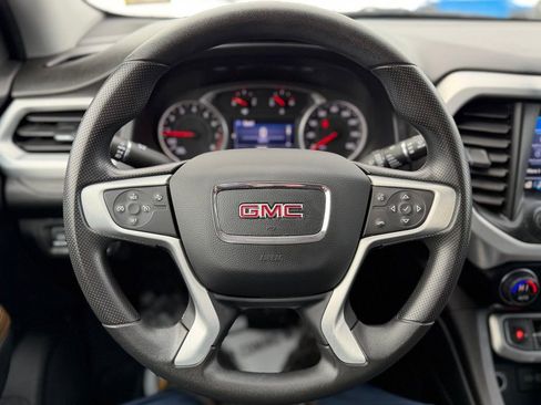 Used 2021 GMC Acadia SLE w/ Driver Convenience Package image 12