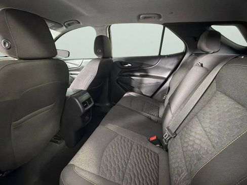Used 2021 Chevrolet Equinox LT w/ Driver Convenience Package FWD image 26