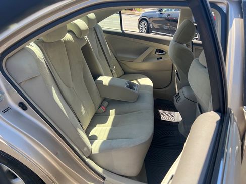 Used 2007 Toyota Camry Hybrid image 16