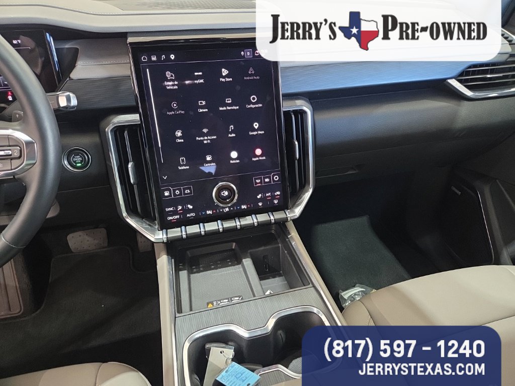 Used 2026 GMC Acadia Elevation w/ Elevation Premium Package FWD image 10