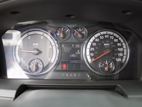 Used 2011 RAM 2500 Laramie w/ Cold Weather Group AWD/4WD image 19