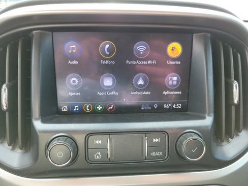 Used 2020 Chevrolet Colorado LT w/ Luxury Package AWD/4WD image 16