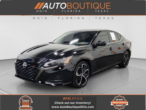 Used 2023 Nissan Altima 2.5 SR w/ SR Premium Package FWD image 1