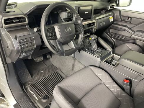 New 2026 Toyota Tacoma SR5 AWD/4WD image 3