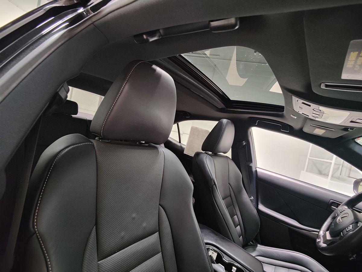 Used 2019 Lexus IS 300 F Sport w/ F Sport Package AWD/4WD image 14