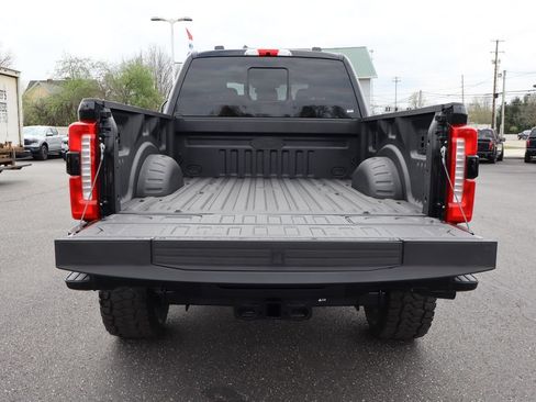 New 2026 Ford F250 Lariat w/ Black Appearance Package AWD/4WD image 19