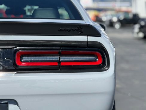Used 2022 Dodge Challenger SRT Hellcat Redeye image 9