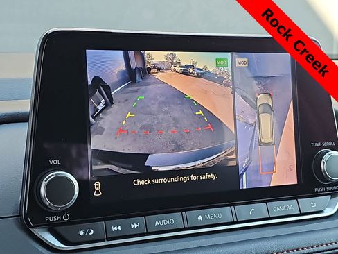 Used 2025 Nissan Rogue SV image 26