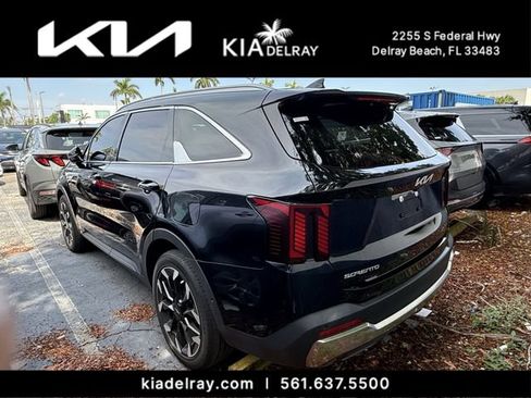 Certified 2024 Kia Sorento SX FWD image 8