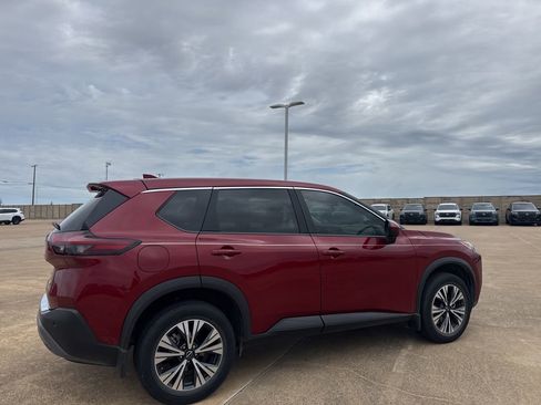 Certified 2023 Nissan Rogue SV FWD image 20