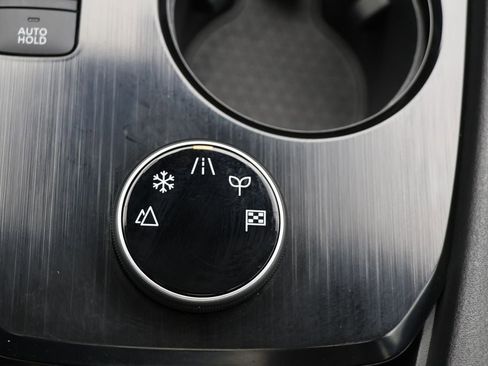 Used 2023 Nissan Rogue SV w/ SV Premium Package image 27