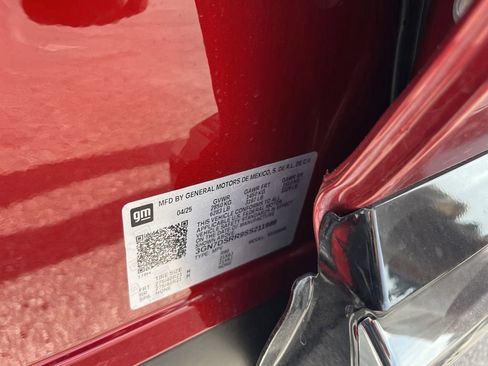 New 2025 Chevrolet Equinox EV RS image 22