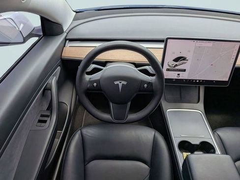 Used 2021 Tesla Model 3 Long Range AWD/4WD image 14