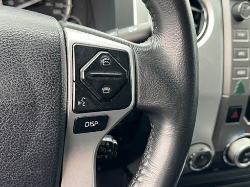 Used 2017 Toyota Tundra Platinum AWD/4WD image 21