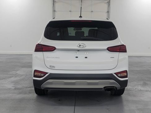 Used 2019 Hyundai Santa Fe SE image 8