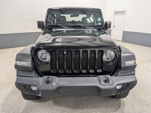 Used 2020 Jeep Wrangler Sport AWD/4WD image 7