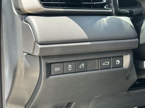 Used 2026 Toyota Camry XSE FWD image 15