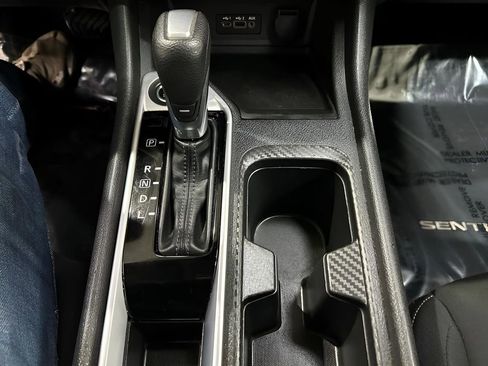 Used 2024 Nissan Sentra SV FWD image 14