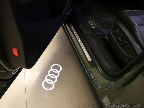 Used 2021 Audi Q5 e Premium Plus w/ Premium Plus Package image 29