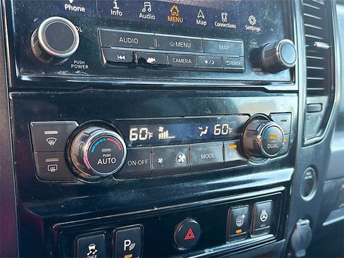 Used 2023 Nissan Titan PRO-4X w/ Pro-4x Convenience Package image 16