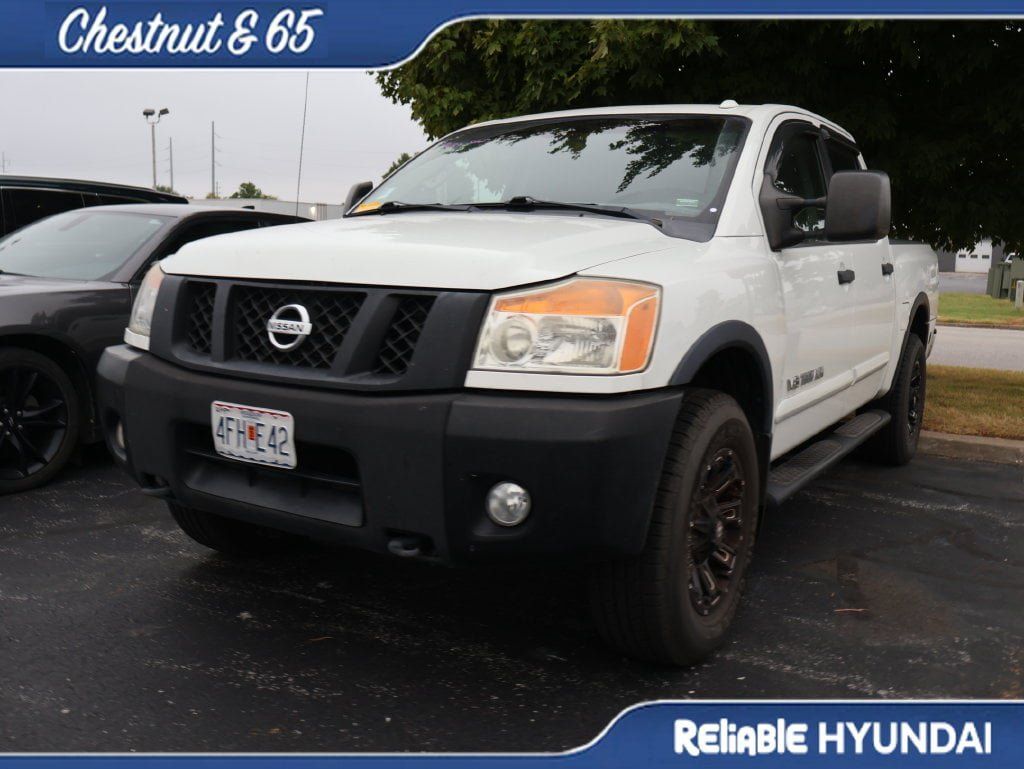 Used 2014 Nissan Titan PRO-4X w/ Pro-4x Luxury Package AWD/4WD image 10